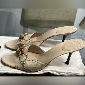 Gucci Sandals Beige